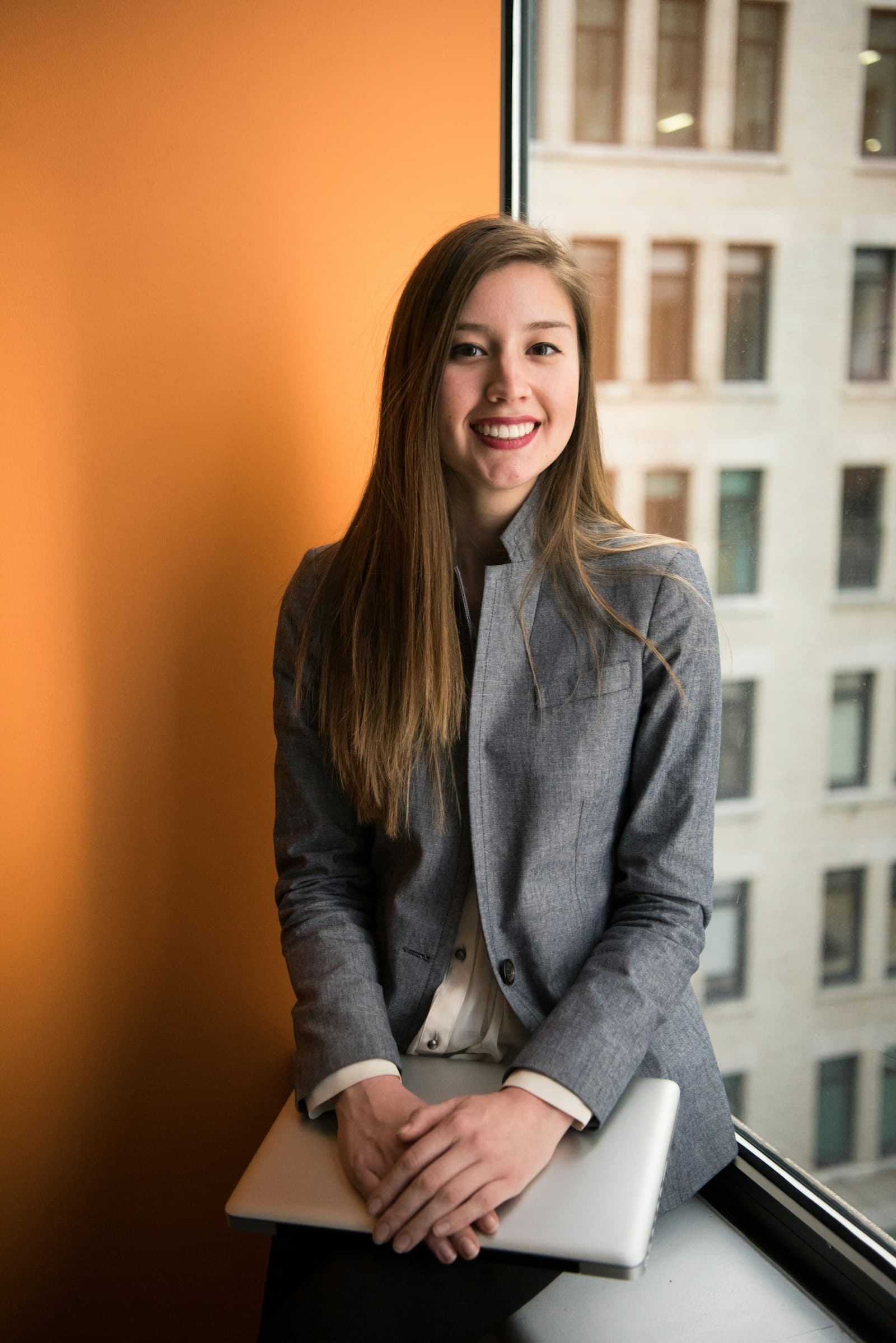 Синя карта на ЕС в България: условия, срокове и кога е правилният избор